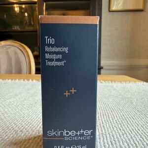 Skinbetter Trio Rebalancing Moisture Treatment -